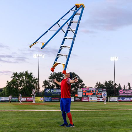 Unique Solo Balancing Act USA