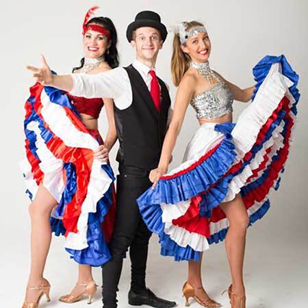 Danseuses de cancan à Sydney