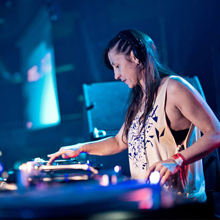 DJ de Techno Femenina