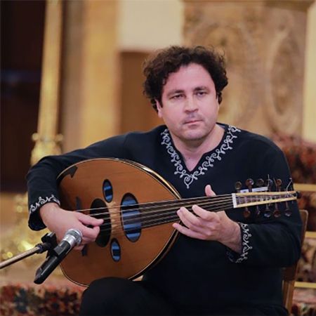 Oud player UAE