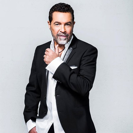 Clint Holmes