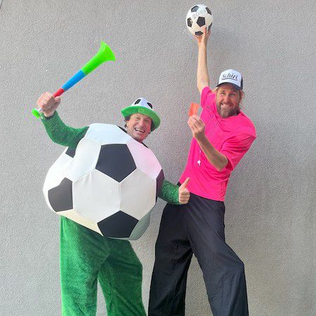 Football-Themed Walkabout Act