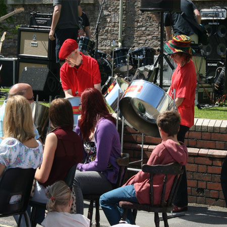 Duo de Steel Band