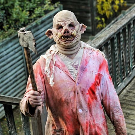 Roaming Scare Characters France
