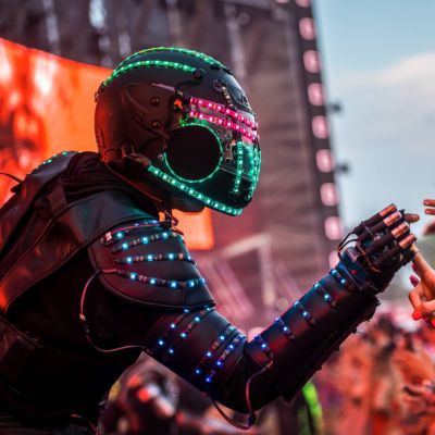 Stilts Festival & Party Robot 