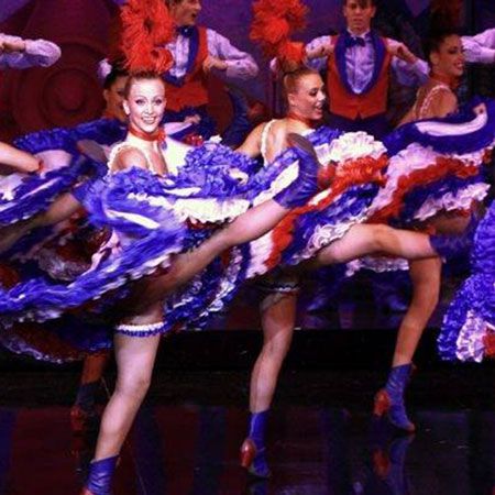 Ballerine di Can Can in Italia