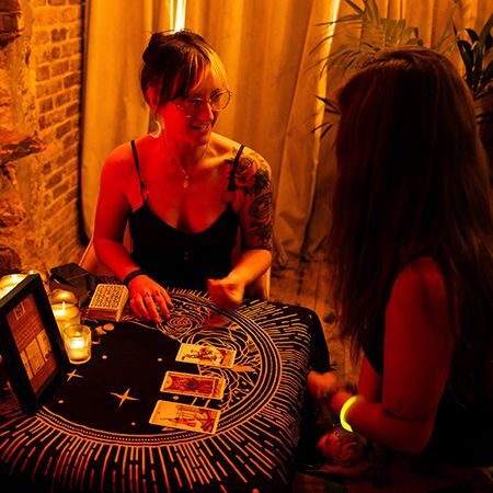 Tarot Reader & Fortune Teller