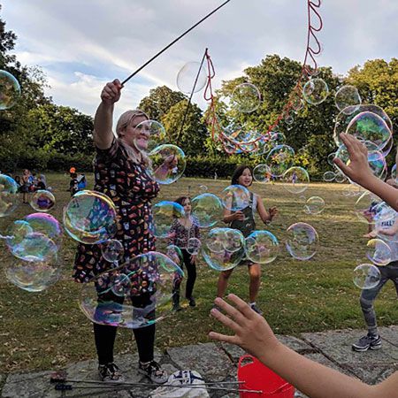 Bubble Performer London