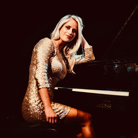 Pianiste de concert d'élite