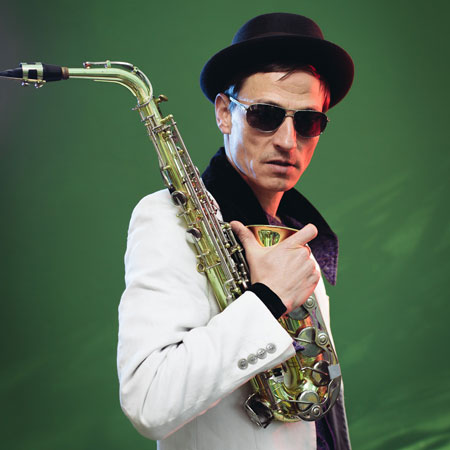 Músico de saxofón en Berlín