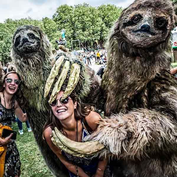 Giant Roaming Sloth Act