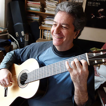 8 Guitarrista Acústico en Nueva York