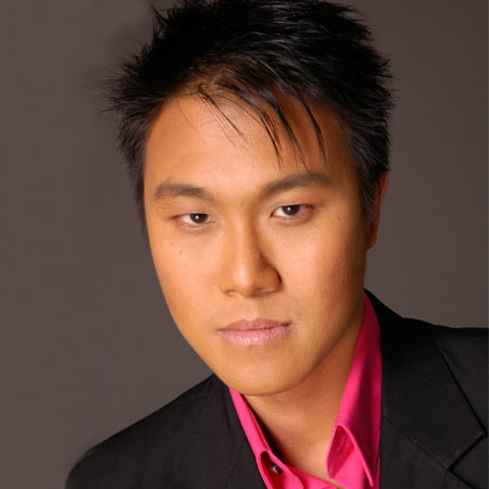 Cantante Tenor de Singapur