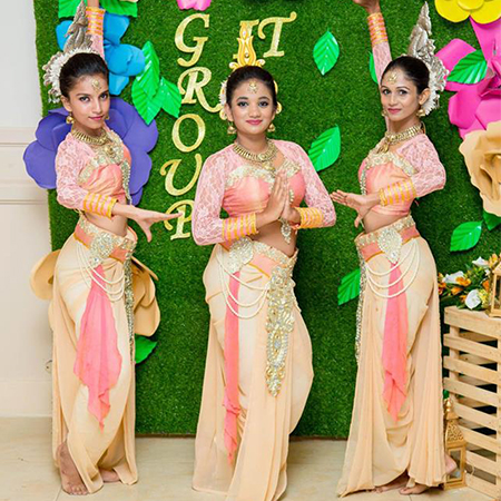 Traditional Sri Lankan Dancers