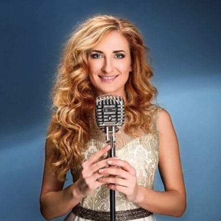 Solo Female Vocalist Riyadh
