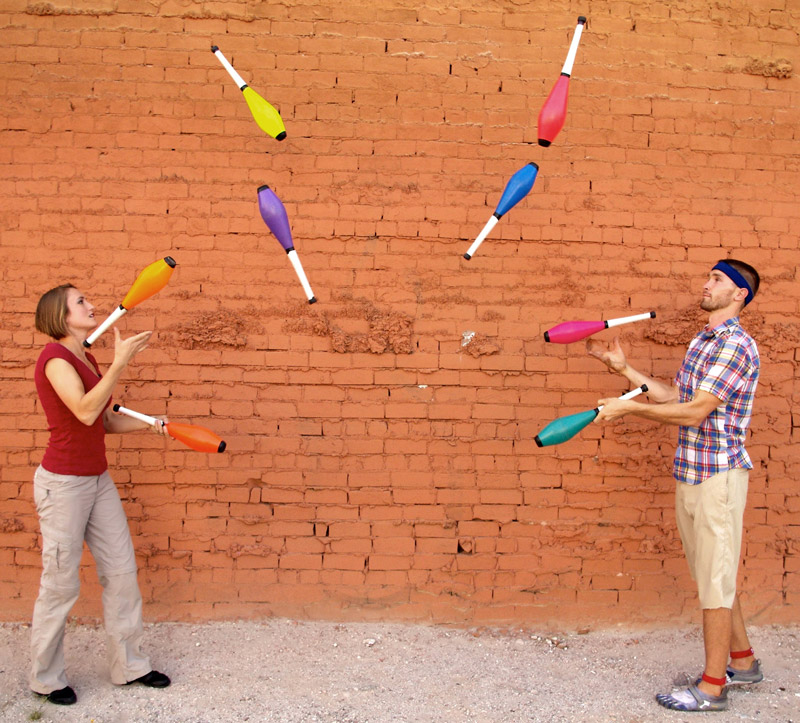 travel town juggling act