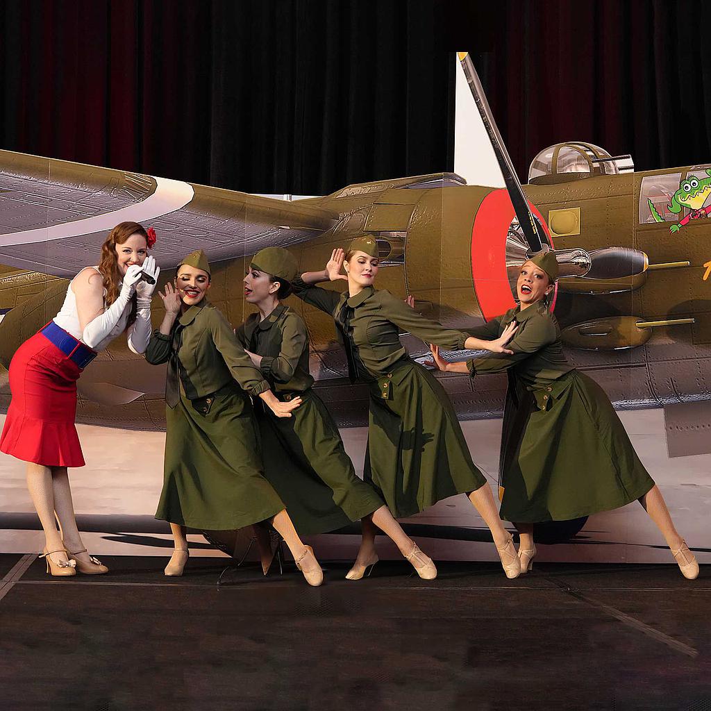 1940s USO Show