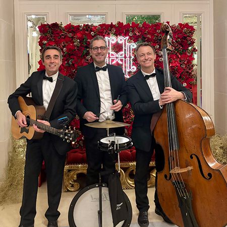 <div>Band Acustico Passeggiando Nice</div>