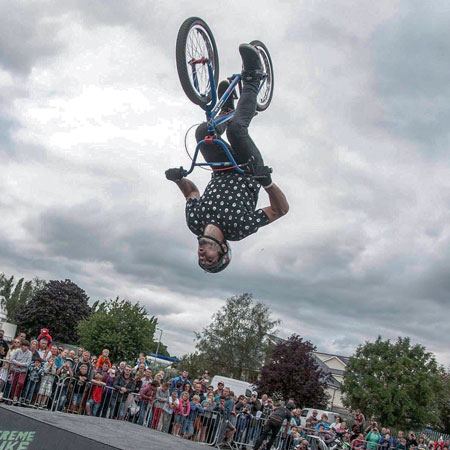 BMX Jump Box Stunt Show