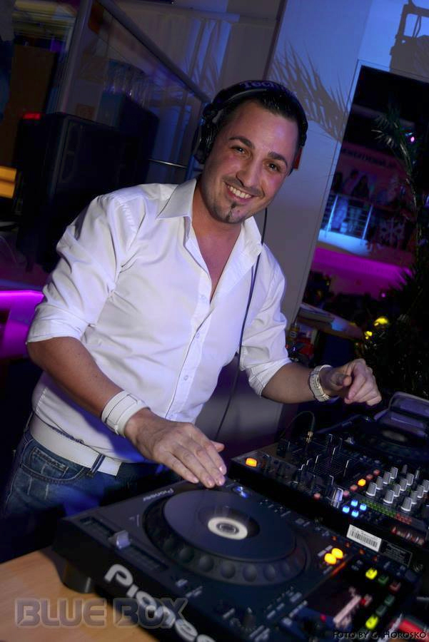 Hire Nightclub DJ Dubai | Corporate Event DJ Dubai | Hire International DJ