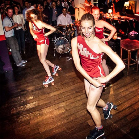 Groupe de danse en roller