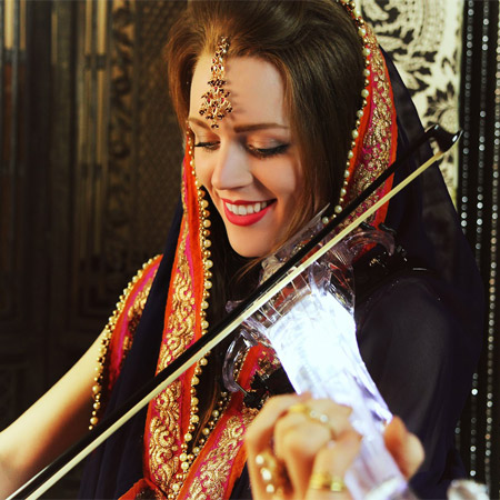 Bollywood Themed Violinist