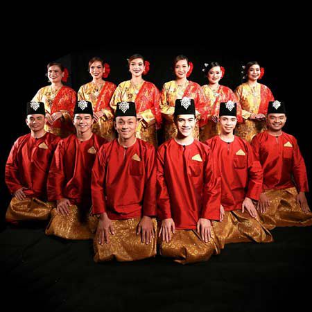 Traditional Malaysian Dancers