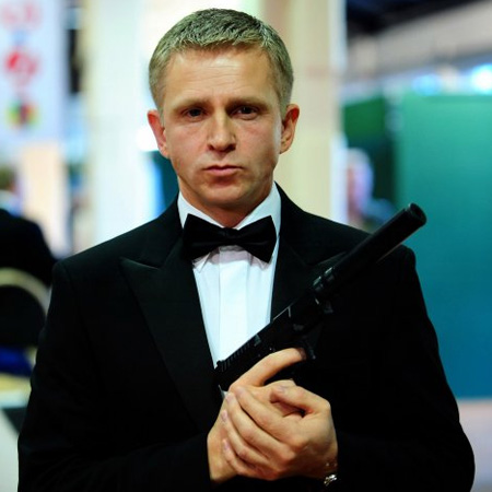 007 Sosia di Daniel Craig