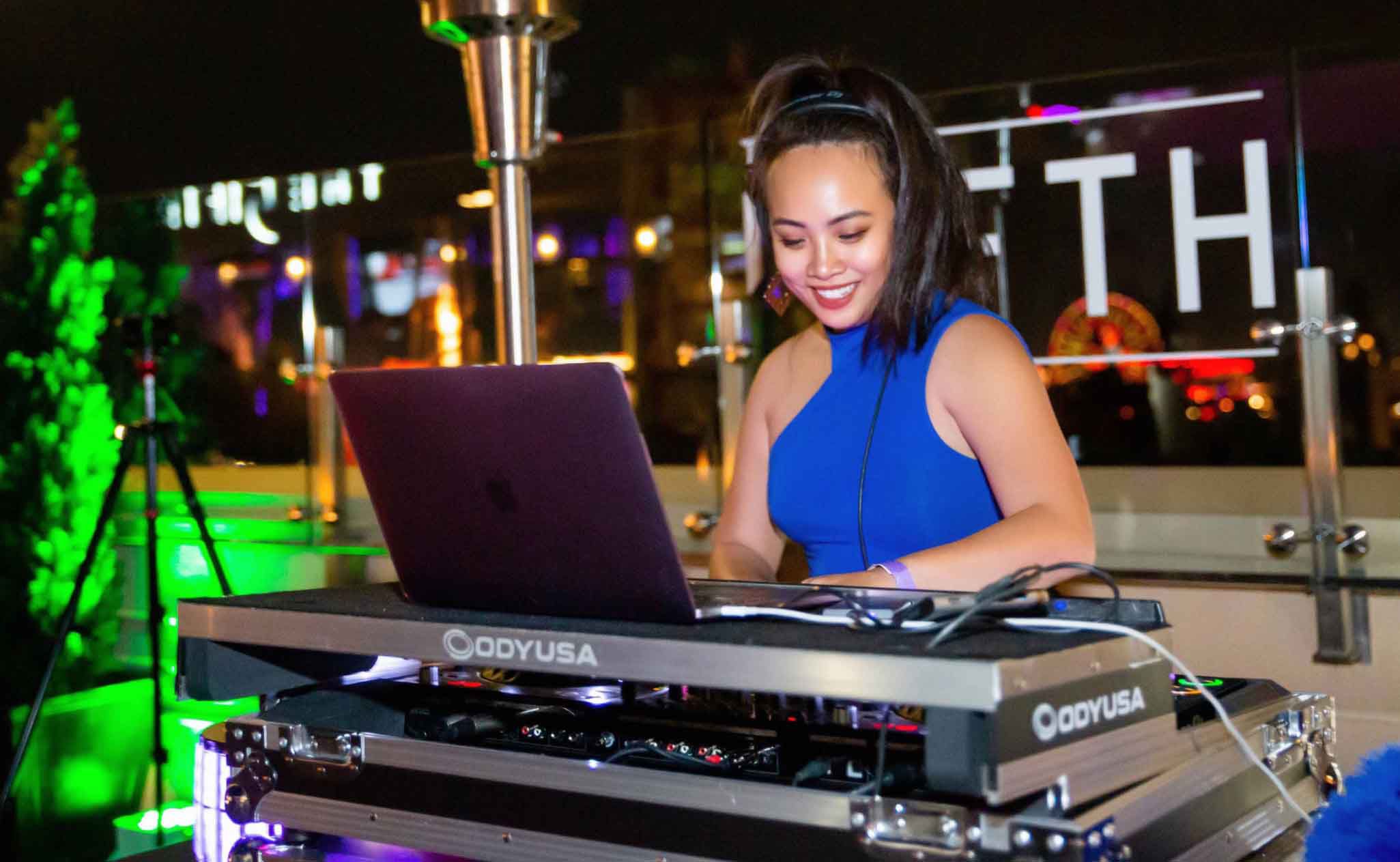 Book a Female DJ Los Angeles | Scarlett Entertainment