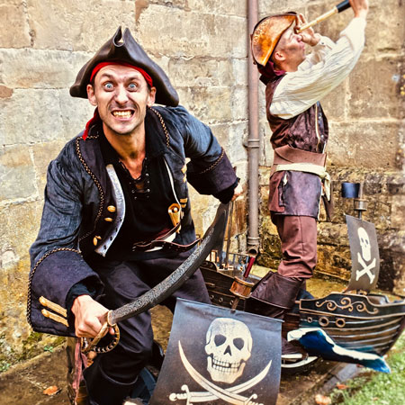 Cruising Pirate Walkabout