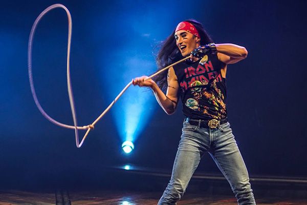 Book Western Rope Artist | Scarlett Entertainment