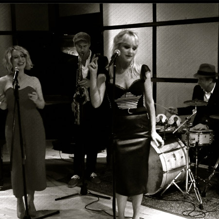 Revamp Moderne Swing Band