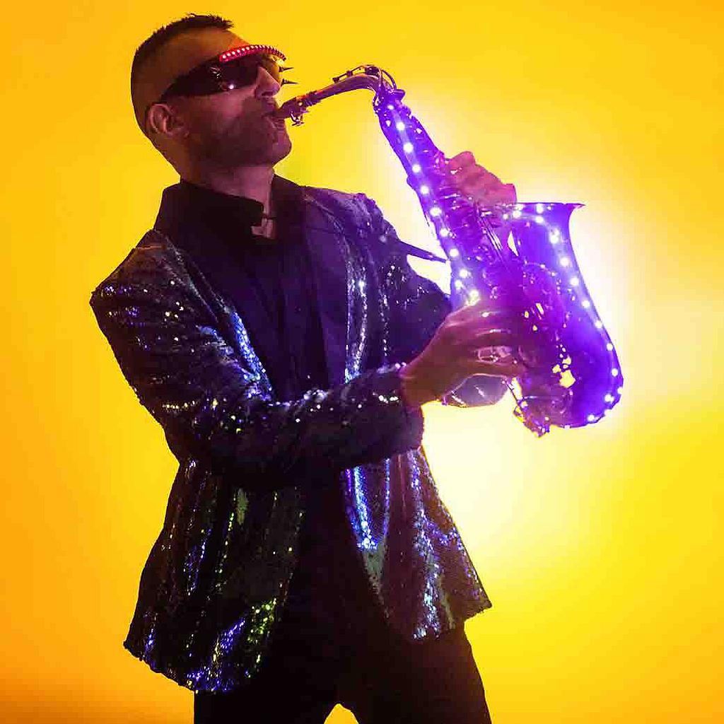 LED Saxophonist Malibu