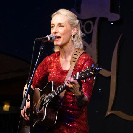 Cantante Femenina Guitarrista Londres