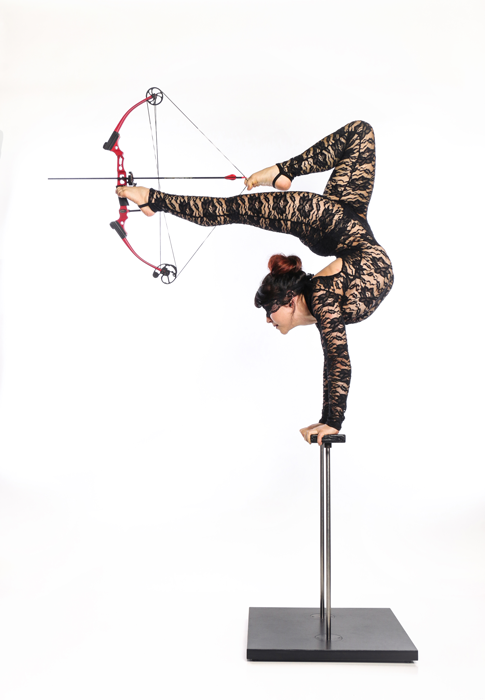 Hire Acrobat Book Acrobatic Archery Acrobat Usa 8878