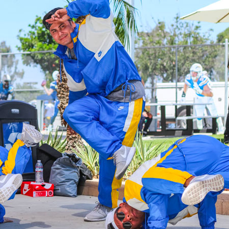 Crew di Breakdance in California