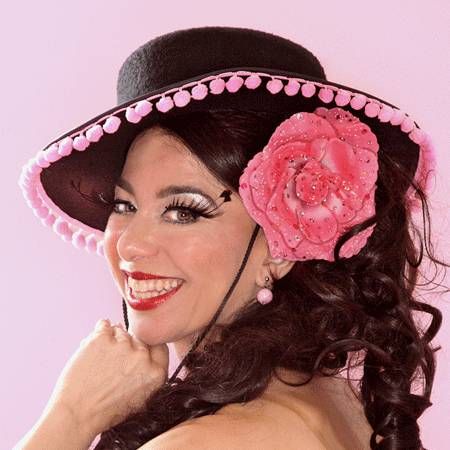 Bailarina principal de burlesque latino