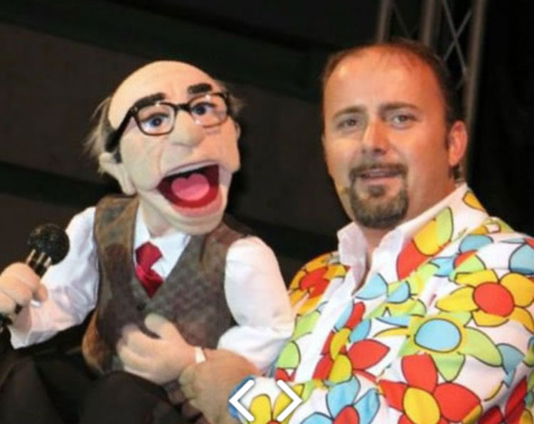 Book Italian Ventriloquist - Ventriloquist Act | Scarlett Entertainment