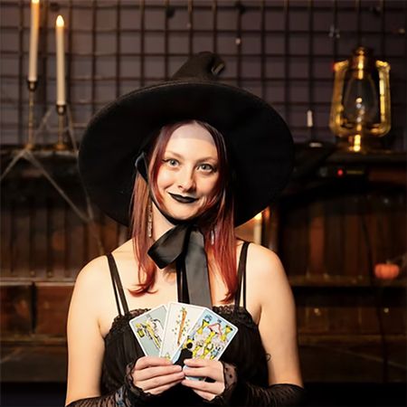 Luxury Event Tarot Reader