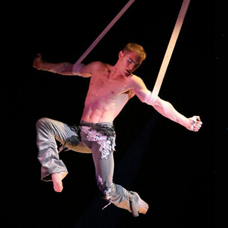 Aerial Straps Artist