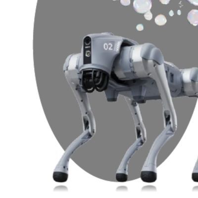 Chien robot faisant des bulles