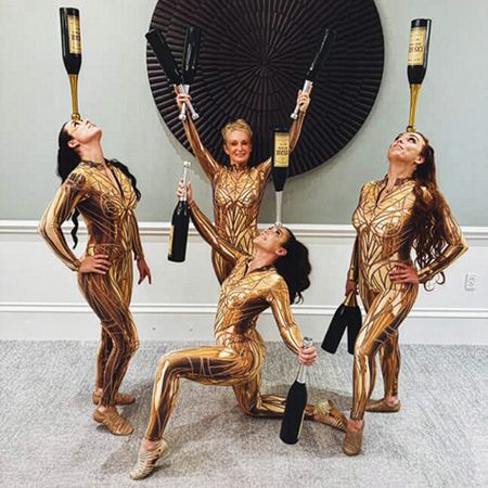 Champagnerflaschenclub-Jongleure