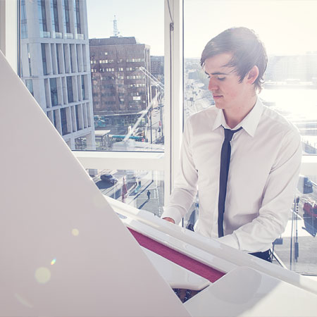 Fond Pianiste Adam