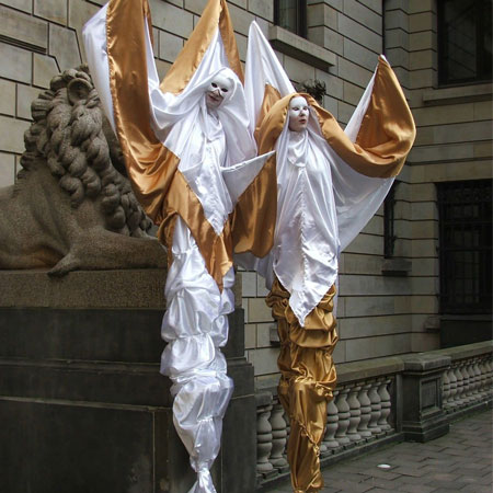 Stilt Walkers Germany