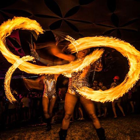 Artistes de feu en Afrique du Sud