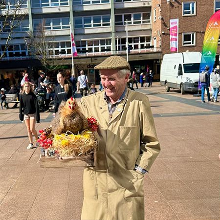 Walkabout Farmer & Chicken