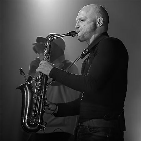 Paris Saxophonist
